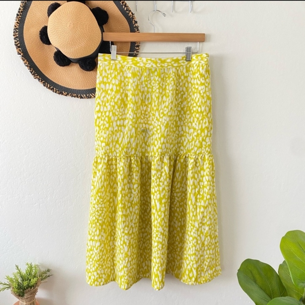 Who What Wear Citrus NWT Yellow Green Tiered Leopard Midi Skirt, NWT, Size Med - Picture 1 of 4